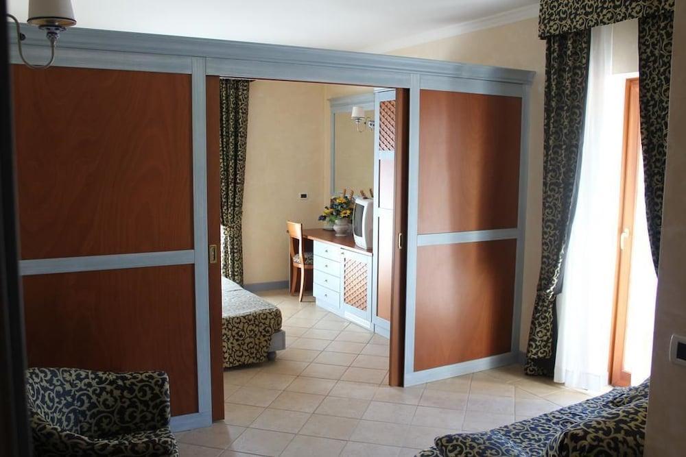 Hotel Residenza Del Golfo Praia a Mare Ngoại thất bức ảnh