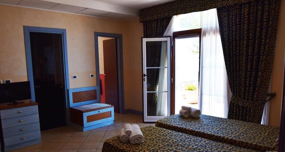 Hotel Residenza Del Golfo Praia a Mare Ngoại thất bức ảnh
