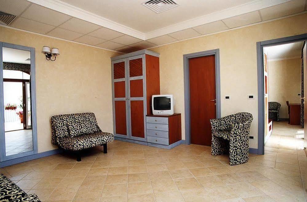 Hotel Residenza Del Golfo Praia a Mare Ngoại thất bức ảnh